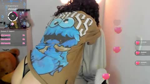 aqua emilly online show from 12.04.25