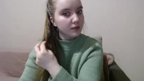 Josefin online show from 12.15.24