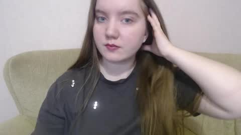 Josefin online show from 11.14.25