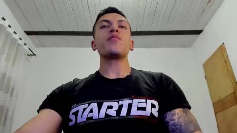 Snapshot of aquiles_51 chatting on 12.04.24 Jonathan online show from 12.04.24