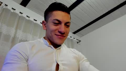 Snapshot of aquiles_51 chatting on 12.06.24 Jonathan online show from 12.06.24