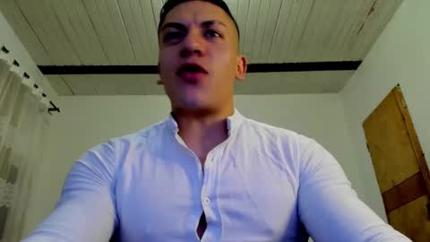 Snapshot of aquiles_51 chatting on 01.03.25 Jonathan online show from 01.03.25