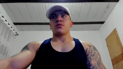 Snapshot of aquiles_51 chatting on 01.11.25 Jonathan online show from 01.11.25