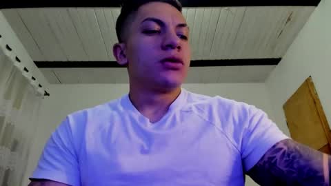 Snapshot of aquiles_51 chatting on 01.17.25 Jonathan online show from 01.17.25