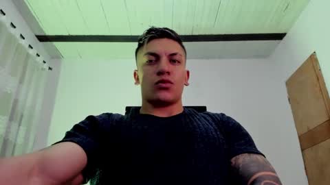 Snapshot of aquiles_51 chatting on 01.26.25 Jonathan online show from 01.26.25