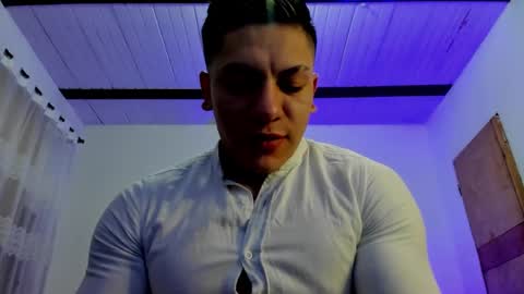 Snapshot of aquiles_51 chatting on 01.31.25 Jonathan online show from 01.31.25