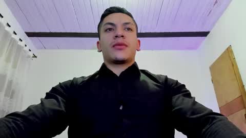 Snapshot of aquiles_51 chatting on 02.19.25 Jonathan online show from 02.19.25