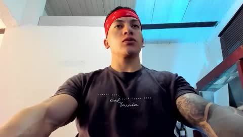 Snapshot of aquiles_51 chatting on 09.21.25 Jonathan online show from 09.21.25