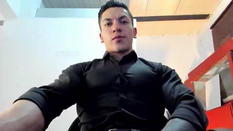 Snapshot of aquiles_51 chatting on 09.30.25 Jonathan online show from 09.30.25