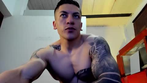 Snapshot of aquiles_51 chatting on 10.22.25 Jonathan online show from 10.22.25