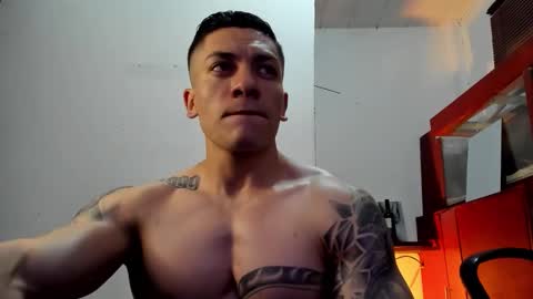 Snapshot of aquiles_51 chatting on 11.07.25 Jonathan online show from 11.07.25