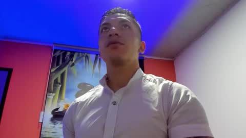 Snapshot of aquiles_51 chatting on 11.18.25 Jonathan online show from 11.18.25