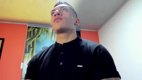 Snapshot of aquiles_51 chatting on 11.25.25 Jonathan online show from 11.25.25