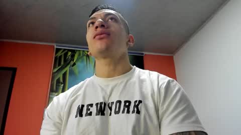 Snapshot of aquiles_51 chatting on 12.14.25 Jonathan online show from 12.14.25