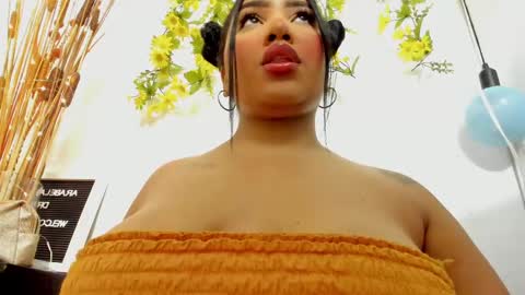 Snapshot of arabela_dream25 chatting on 12.22.24 ARABELA online show from 12.22.24