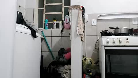 Snapshot of arabella77 chatting on 10.14.25 arabella77 online show from 10.14.25