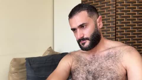 hairycub online show from 11.04.25