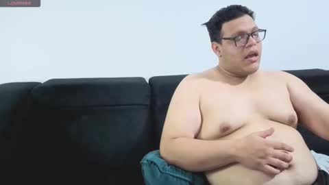 Snapshot of araboys chatting on 11.18.25 Youssef Alkhoury online show from 11.18.25