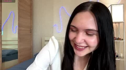 Emi online show from 08.02.26