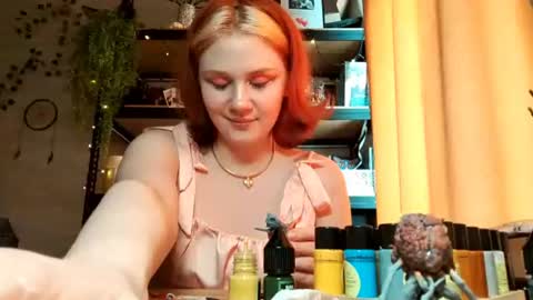 Sarah online show from 08.04.26