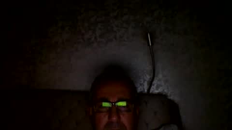 Snapshot of arammiran13 chatting on 12.25.24 arammiran13 online show from 12.25.24