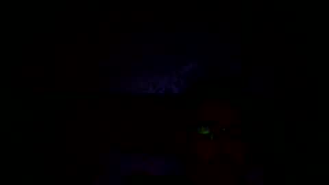 Snapshot of arammiran13 chatting on 09.28.25 arammiran13 online show from 09.28.25