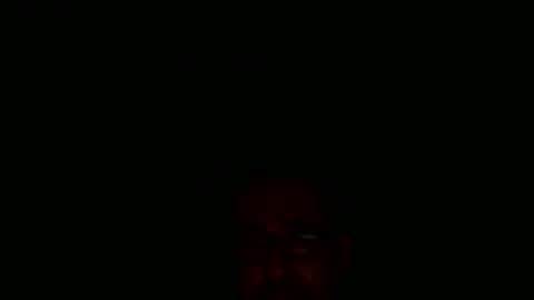 Snapshot of arammiran13 chatting on 10.25.25 arammiran13 online show from 10.25.25