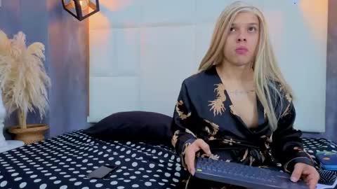 Aranza online show from 05.12.26