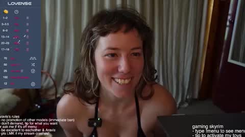 Snapshot of araviself chatting on 03.07.26 aravis online show from 03.07.26