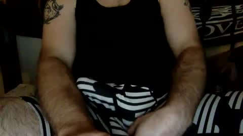 Snapshot of arcticblitz chatting on 10.04.25 arcticblitz online show from 10.04.25