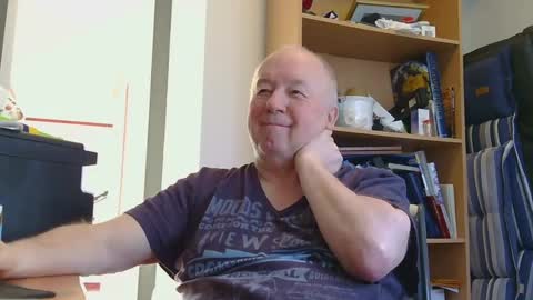 Snapshot of arcticman44 chatting on 02.11.25 arcticman44 online show from 02.11.25