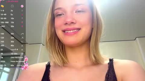 Caroline online show from 06.18.26
