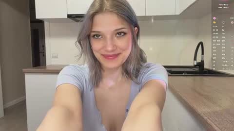 Caroline online show from 07.28.26