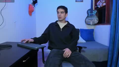 Snapshot of ares_johnsonn chatting on 02.27.25 Ares online show from 02.27.25