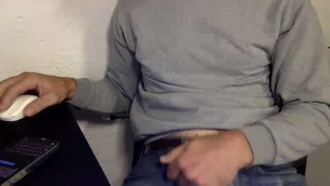 areyouasboredasme14 online show from 06.16.26