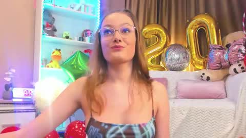 Snapshot of ari3el chatting on 03.13.26 Ariel online show from 03.13.26