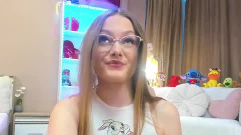 Snapshot of ari3el chatting on 03.20.26 Ariel online show from 03.20.26