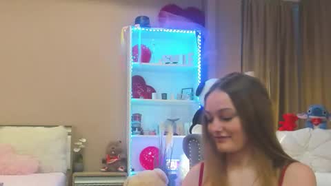 Snapshot of ari3el chatting on 03.21.26 Ariel online show from 03.21.26