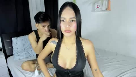 Snapshot of ari_anaa chatting on 07.25.26 AriCandyAnna online show from 07.25.26