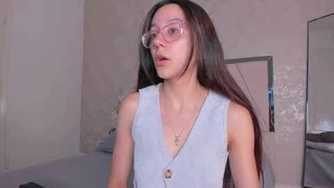 Ari Wilde online show from 04.21.26