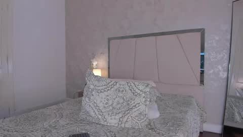Ari Wilde online show from 04.22.26