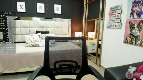Ari  online show from 04.30.26