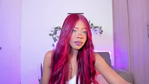 Snapshot of aria_brown_19 chatting on 09.15.25    ARIA    online show from 09.15.25