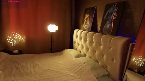 aria_mila online show from 06.17.26