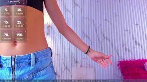 Aria Millers  online show from 01.08.25