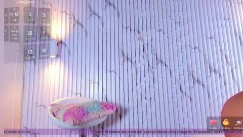 Aria Millers  online show from 02.13.25