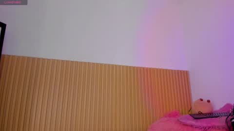 Aria Millers  online show from 03.12.26