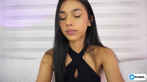 Snapshot of ariadna5 chatting on 09.28.25 ARIADNA online show from 09.28.25