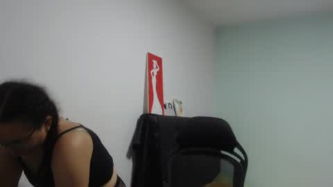...Ariana... online show from 06.10.26