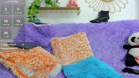 Snapshot of ariadna_evangeline chatting on 02.07.25 Angel online show from 02.07.25